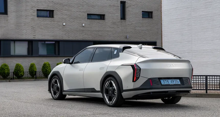 Kia EV4